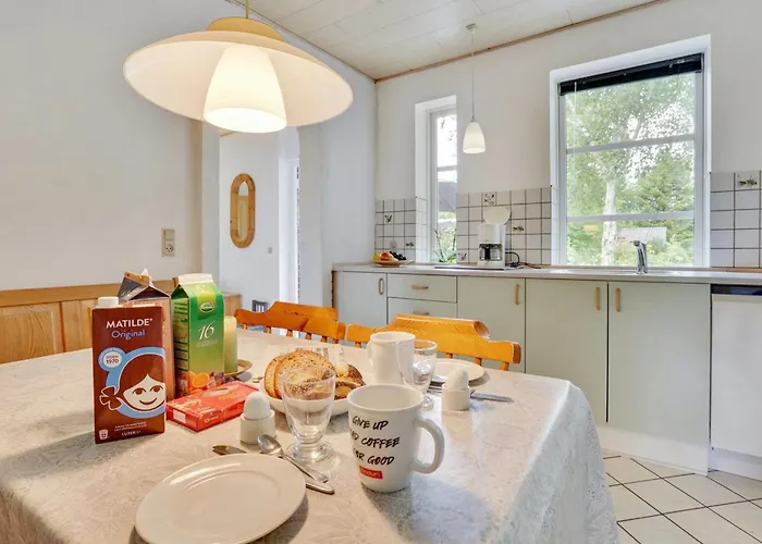 Jonni - 15km From The Sea By Interhome