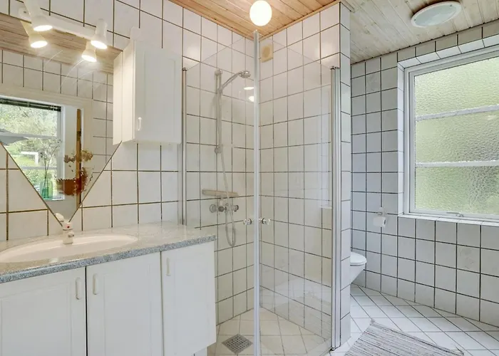 Jonni - 15km From The Sea By Interhome